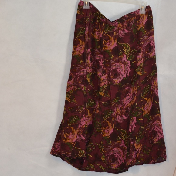 Coldwater Creek L Floral Red Pink Skirt NWOT - Picture 1 of 5
